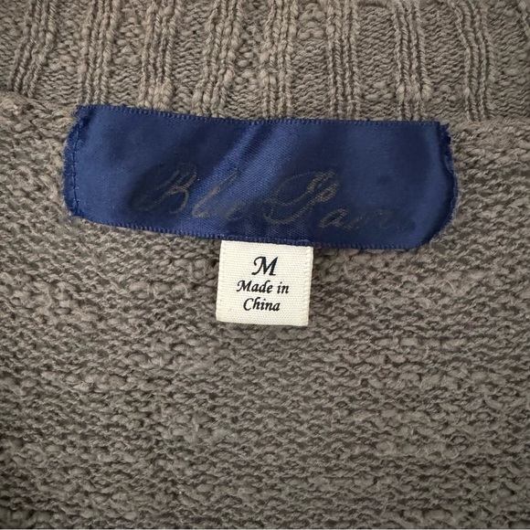 Blue Rain by Francesca’s Women's Olive Green Cardigan with Lace Trim - Picture 5 of 6